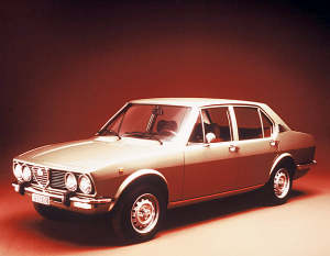 201131803049_alfa_romeo_alfetta.jpg