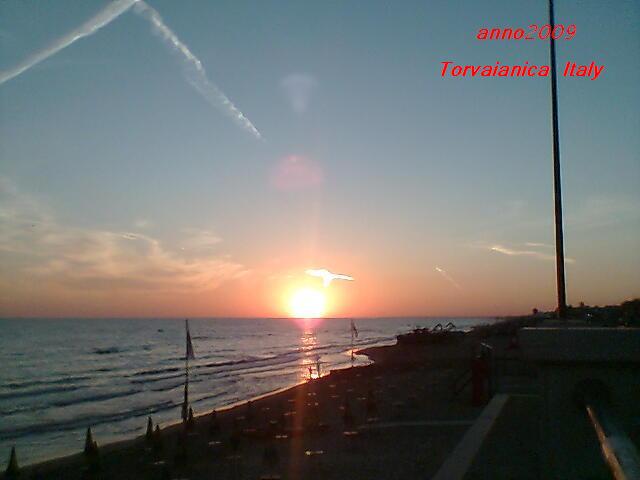 20117418341_nibiru%202009%20torvaianica%20italy.jpg