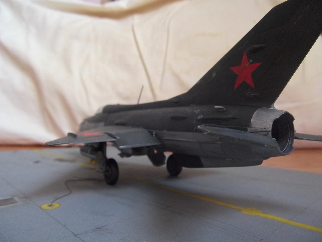 201192711358_mig21.JPG