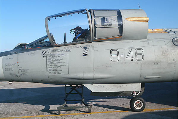 201194191818_F-104-04.jpg